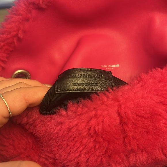 Saint Laurent Shearling LouLou Magenta - Picture 8 of 8
